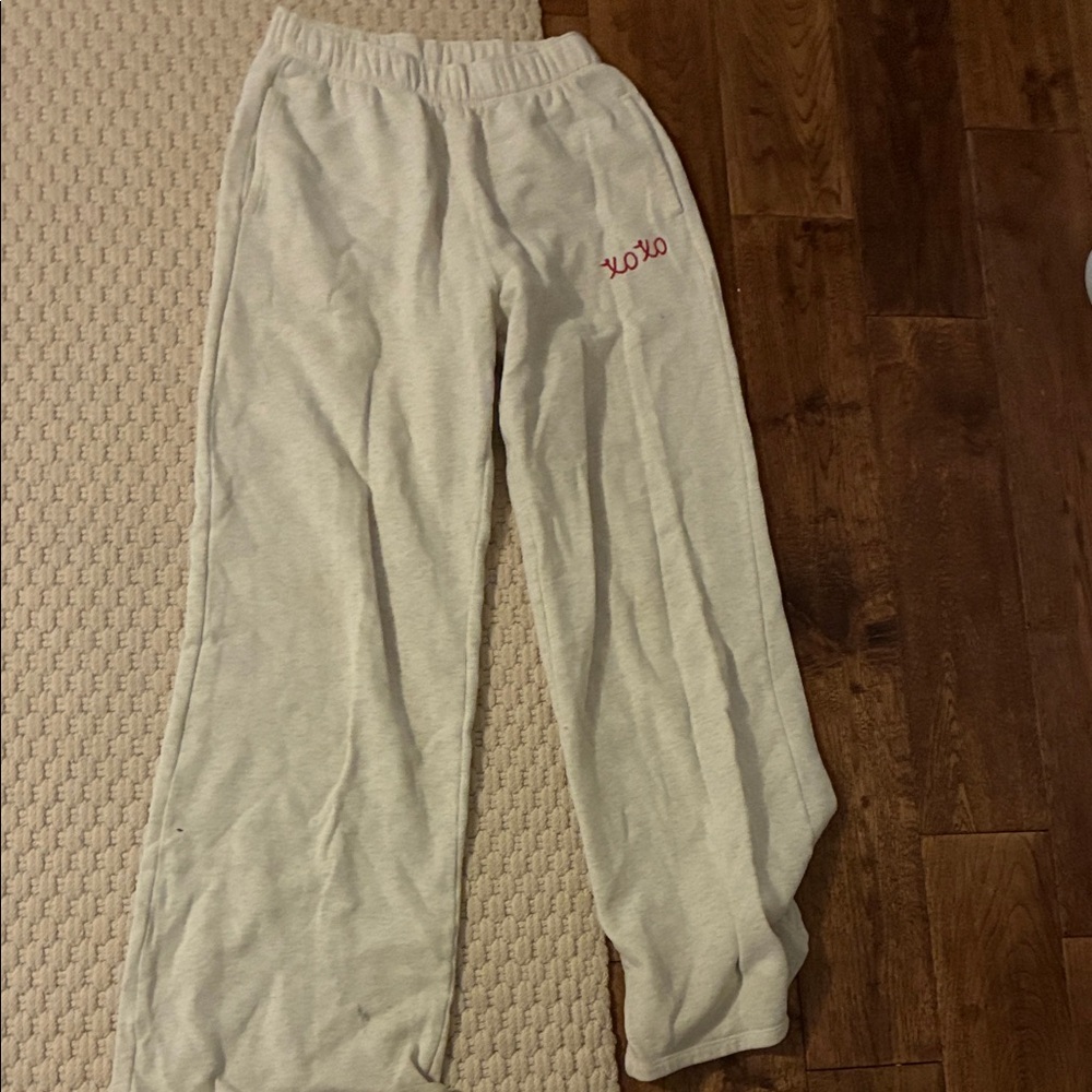 Hollister Cream Sweatpants
